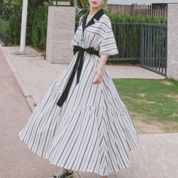 Ukawaii かわいい 人気 ファッション 韓国風 新作 ストライブ柄 半袖 Aライン デートワンピース