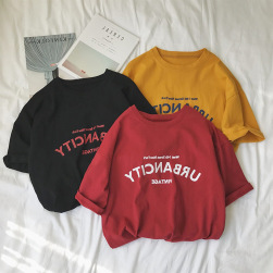 売り切れ必至合わせやすい韓国風アルファベット半袖Ｔシャツ