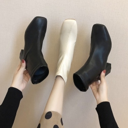 Ukawaii 個性的なデザイン ファッション 防水 ブロックヒール 秋冬 ミドルヒール ショート丈ブーツ