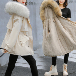 可愛いデザイン 6色展開 無地 厚手 シンプル エレガント 冬 ふわふわ 暖かい ミディアム丈 中綿コート