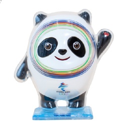 北京オリンピック冬季競技大会のマスコット ビンドゥンドゥンのフィギュア 欲しくない？