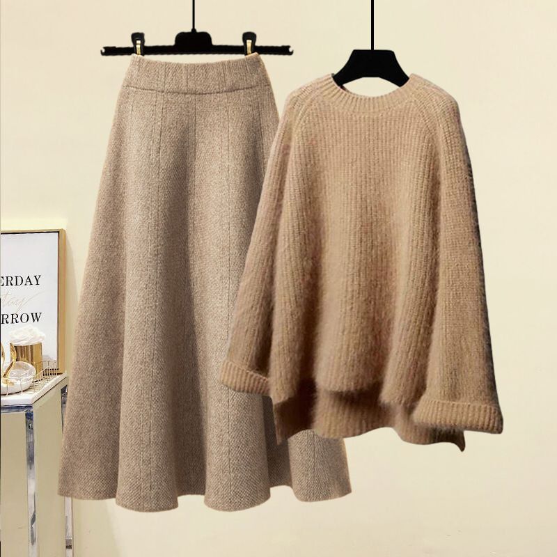 イエロー/セーター+コーヒー/スカート
