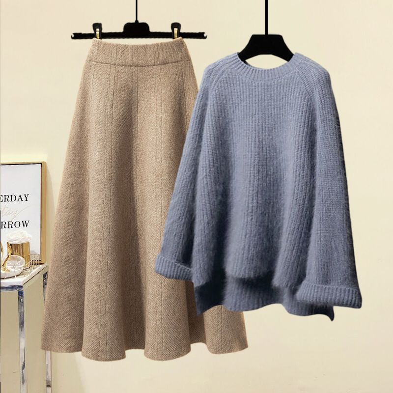 グレー/セーター+コーヒー/スカート