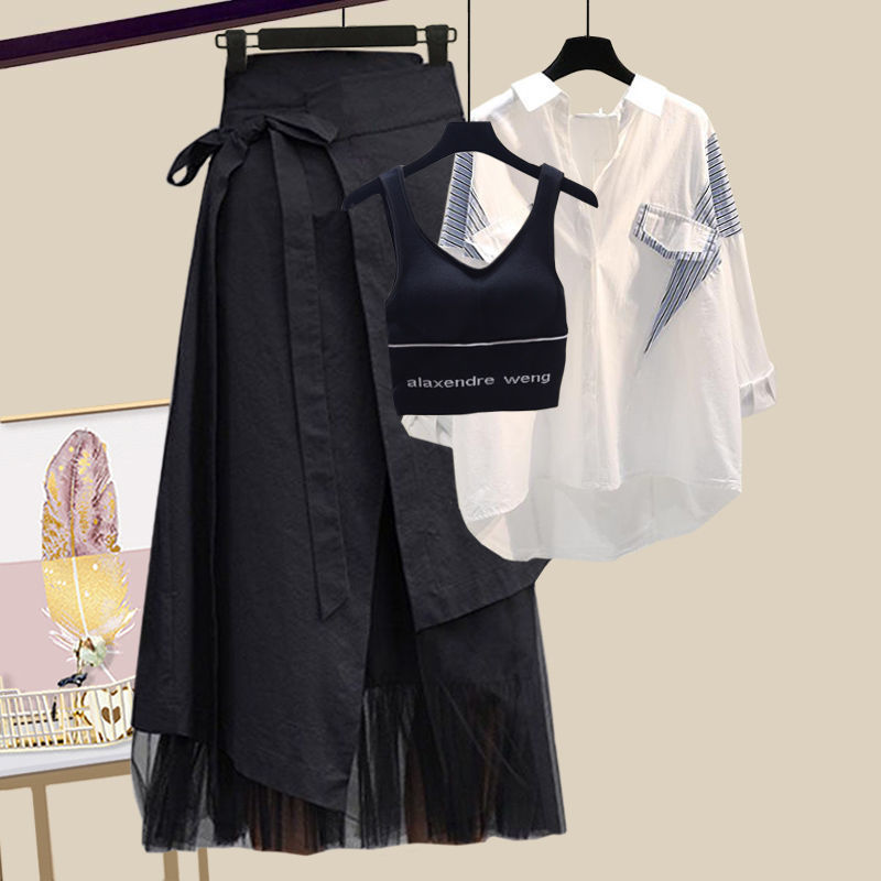 ブラック/ベスト+ホワイト/シャツ+ブラック/スカート