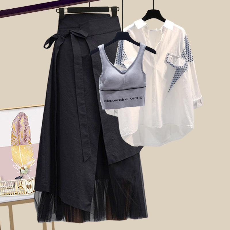 グレー/ベスト+ホワイト/シャツ+ブラック/スカート