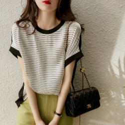 韓国風ファッション ボーダー 配色 フェミニン ドルマンスリーブ シャツ