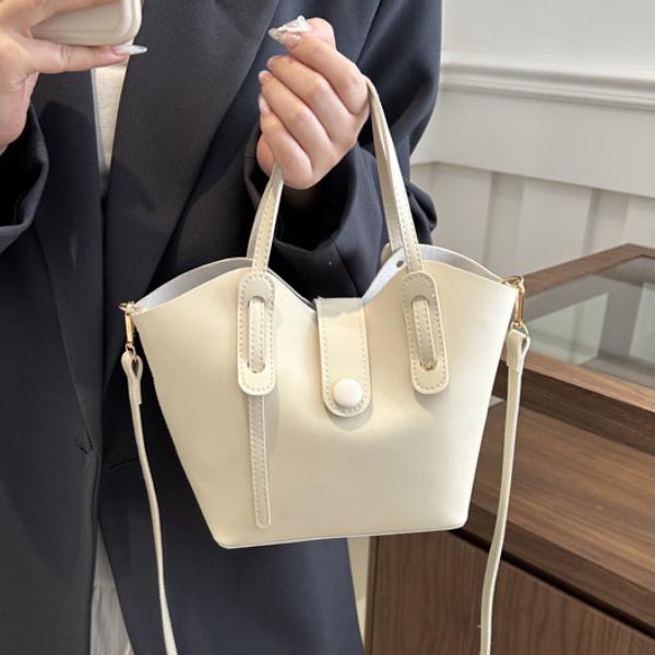 多色展開シンプルでお洒落 マグネット 無地 センターピンタック バケツバッグ ハンドバッグ