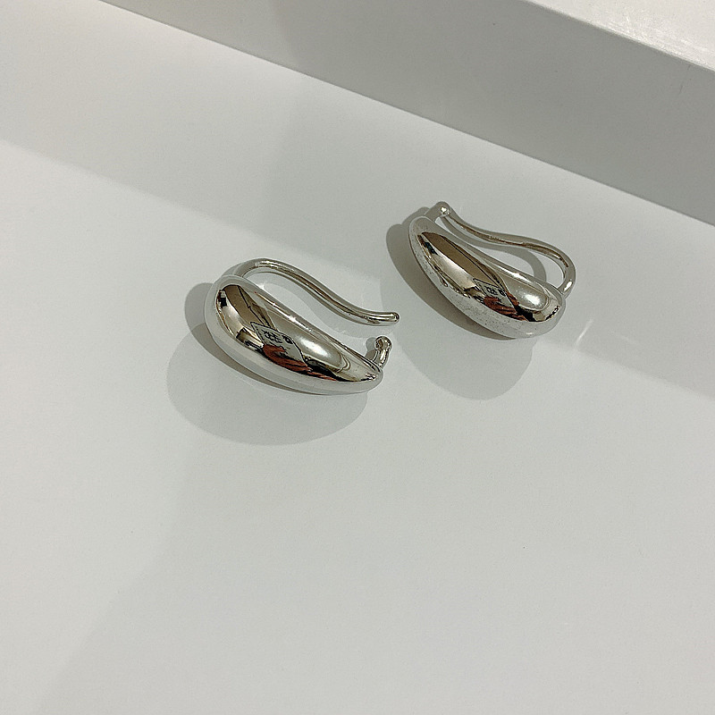 シルバー