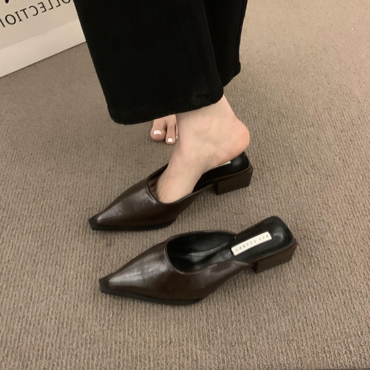 通勤も、日常も使える！履き心地抜群 美脚 痛みを和らげる 足が疲れない PU ポインテッドトゥ ミュール