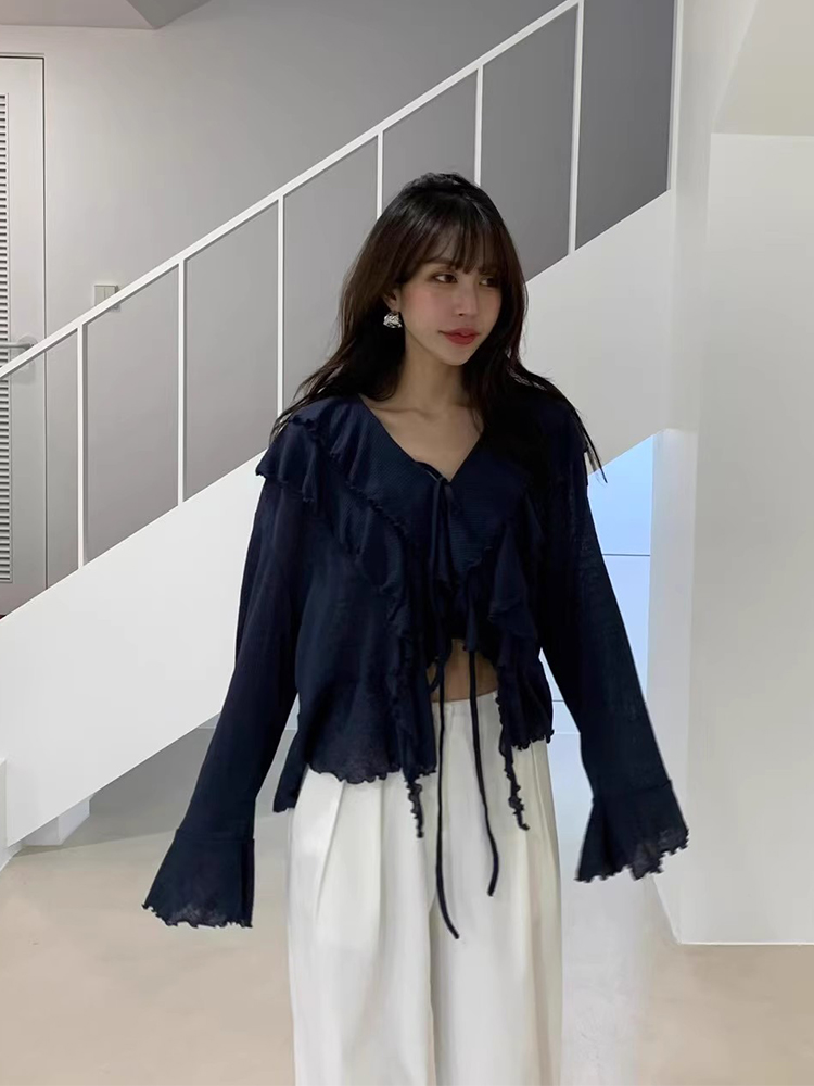 ネイビー