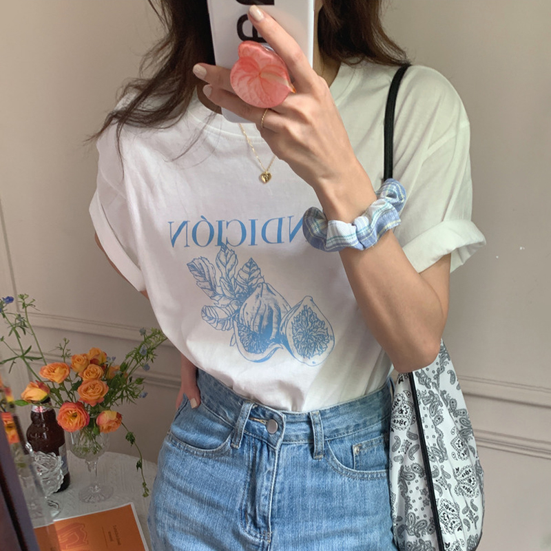 ホワイト