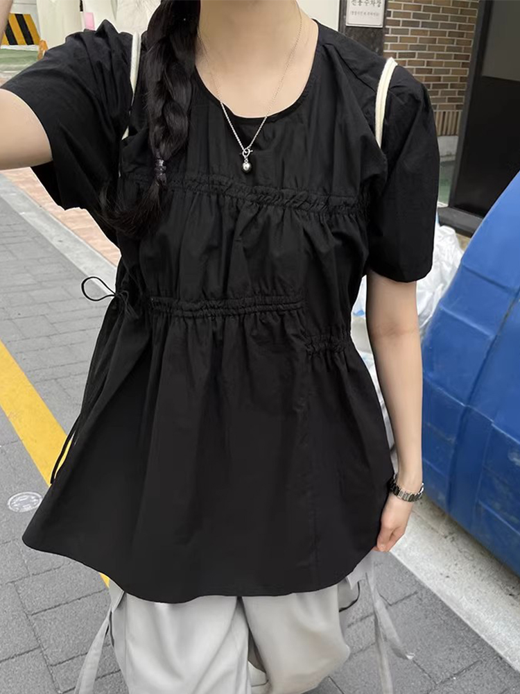 ブラック