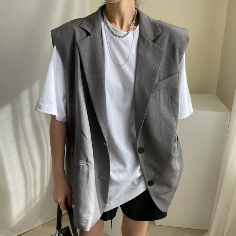 ホワイトTシャツ