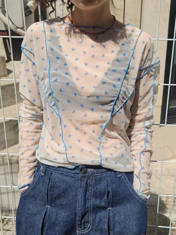 ブルー