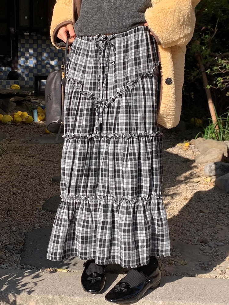 ブラック