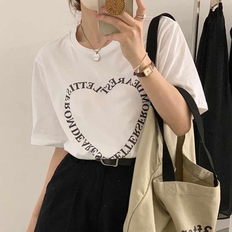 ホワイト