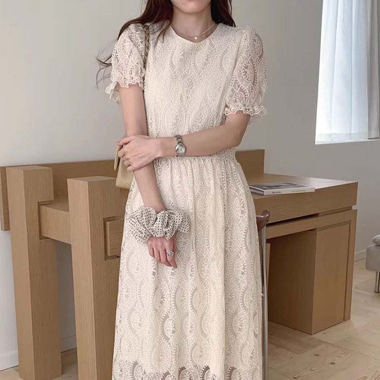 フレンチレースワンピース・パフスリーブ×透かし編みロングドレス