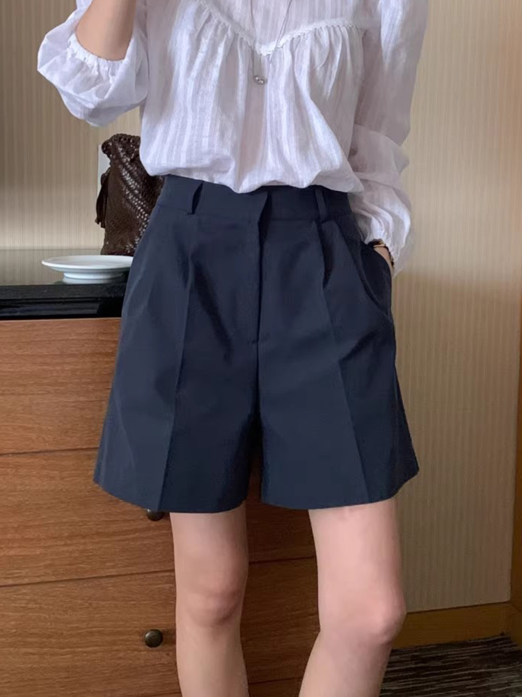 ネイビー