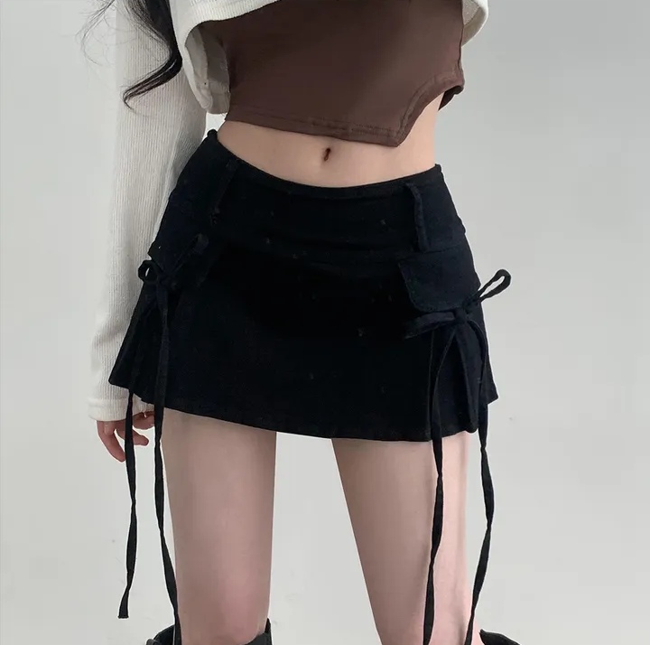 ブラック