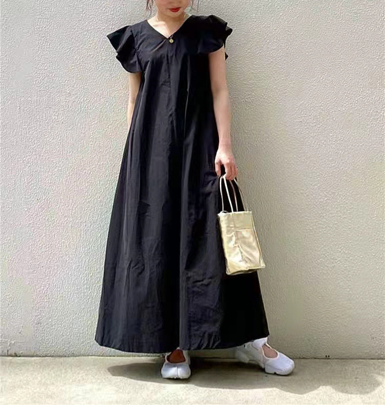 ブラック