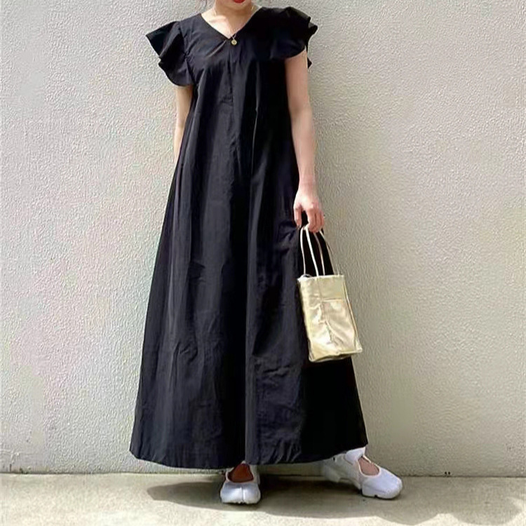 定番シンプルな三色展開 ゆったりロング丈ワンピース
