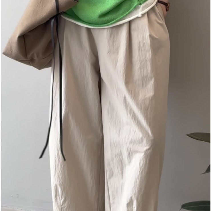 ハイウエストストレートワークパンツ テーパードデザイン