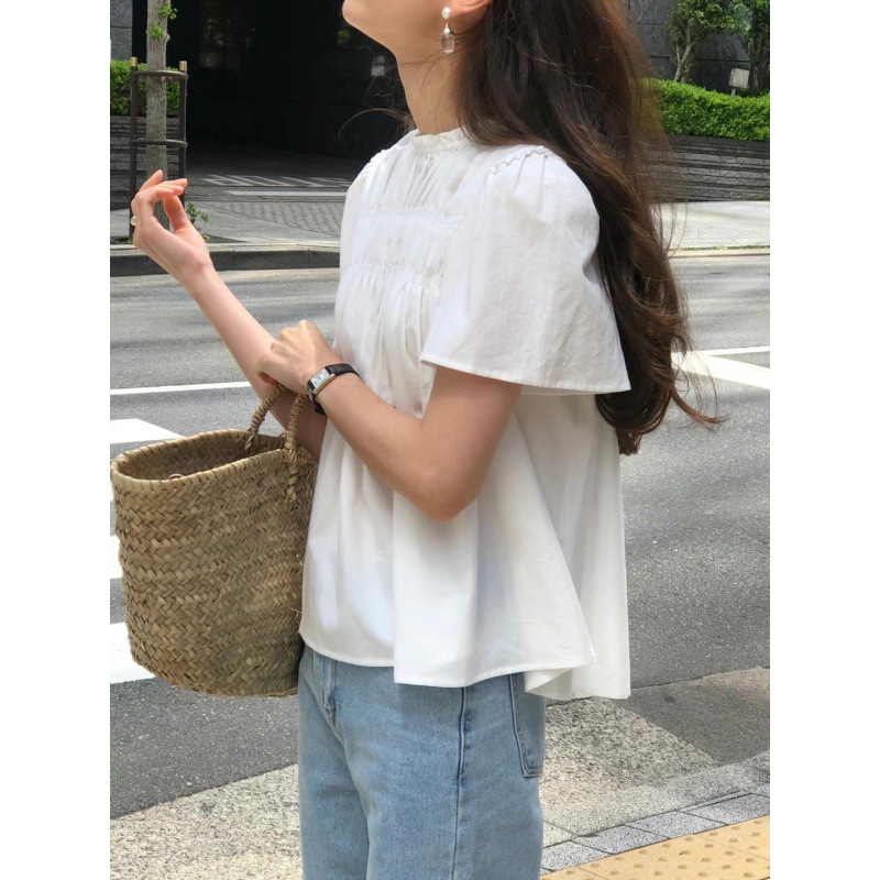 ホワイト