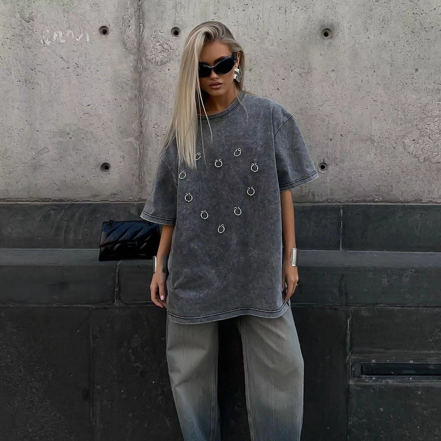 ヴィンテージ風ウォッシュ加工 英字プリント入り コットン半袖Tシャツ