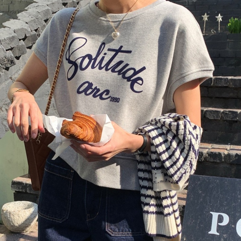 ドロップショルダー×ヴィンテージプリント・ゆるシルエット薄手スウェットTシャツ