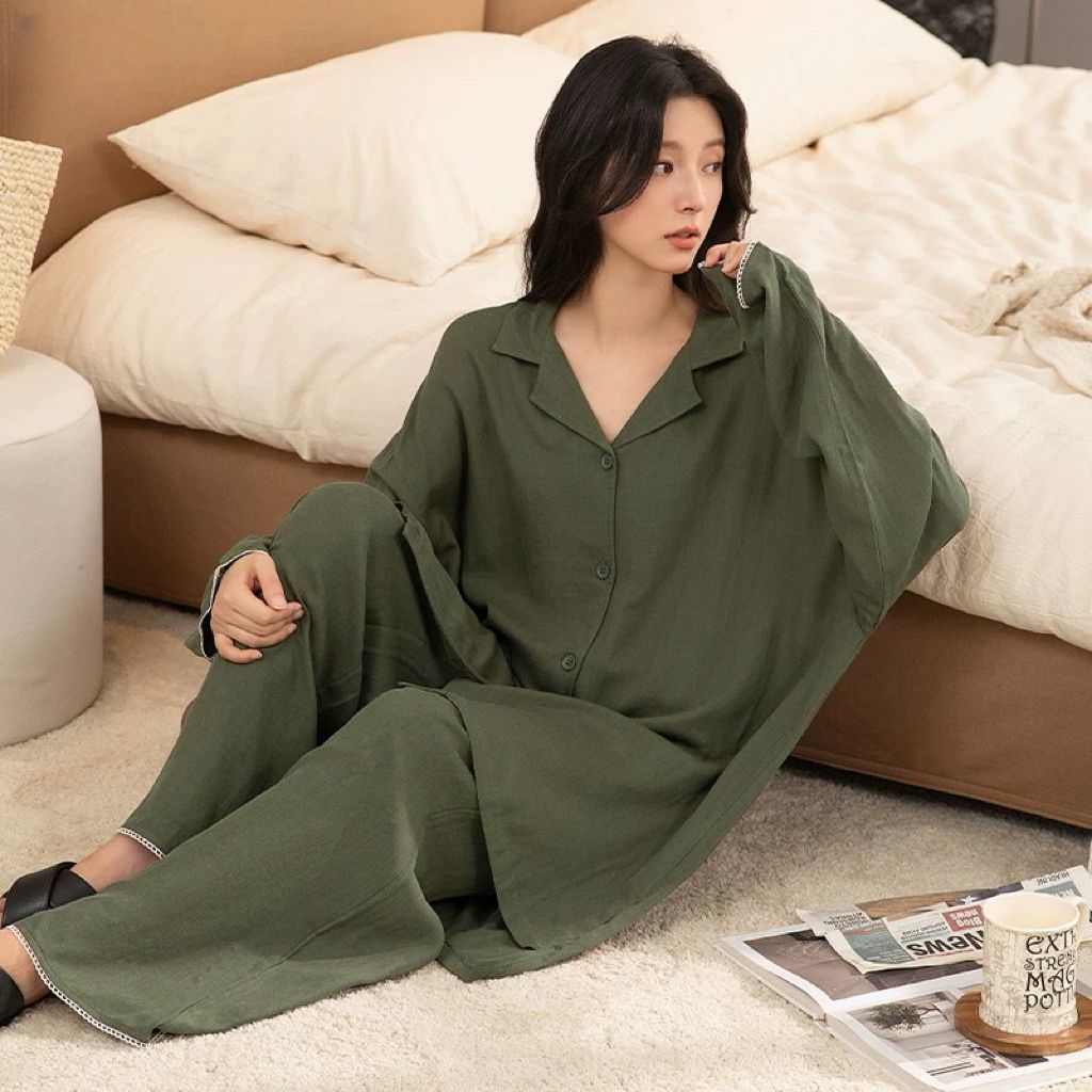 100％コットンの長袖＆ロングパンツ、ゆったりリラックスできるルームウェアセット（女性用）