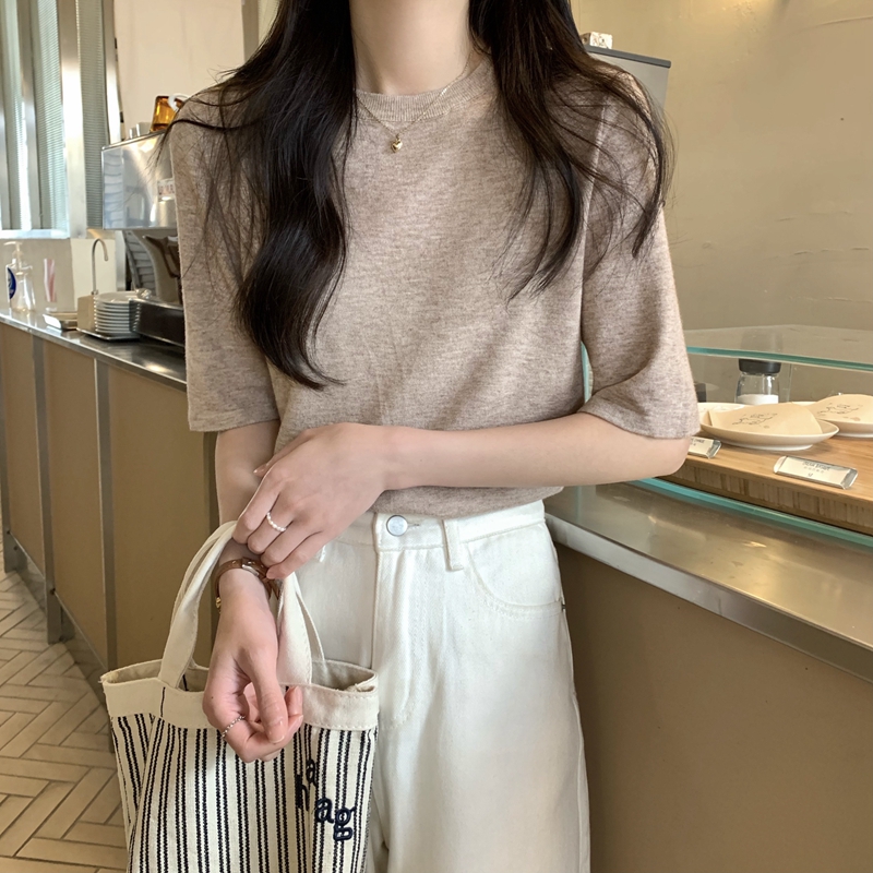 ライトキャメル