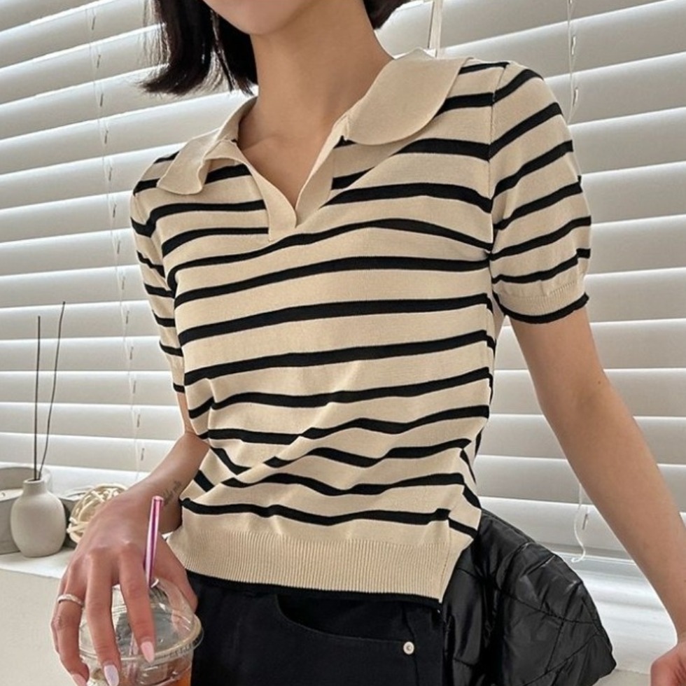 ストライプ柄 Vネック ゆったり半袖Tシャツ