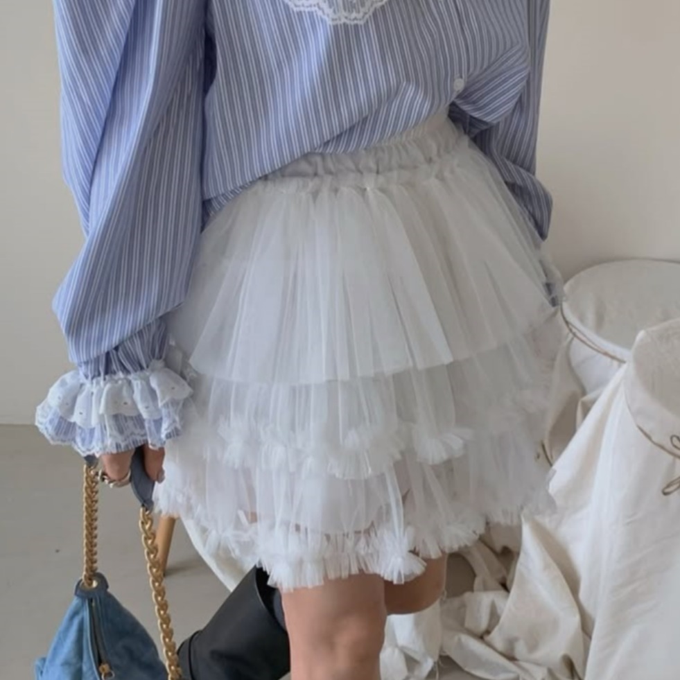 メッシュ 切り替え フリルウエストスカート付きショートパンツ