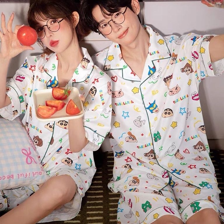 綿100％ カートゥーンパジャマ 半袖セット 男女兼用 ルームウェアセット