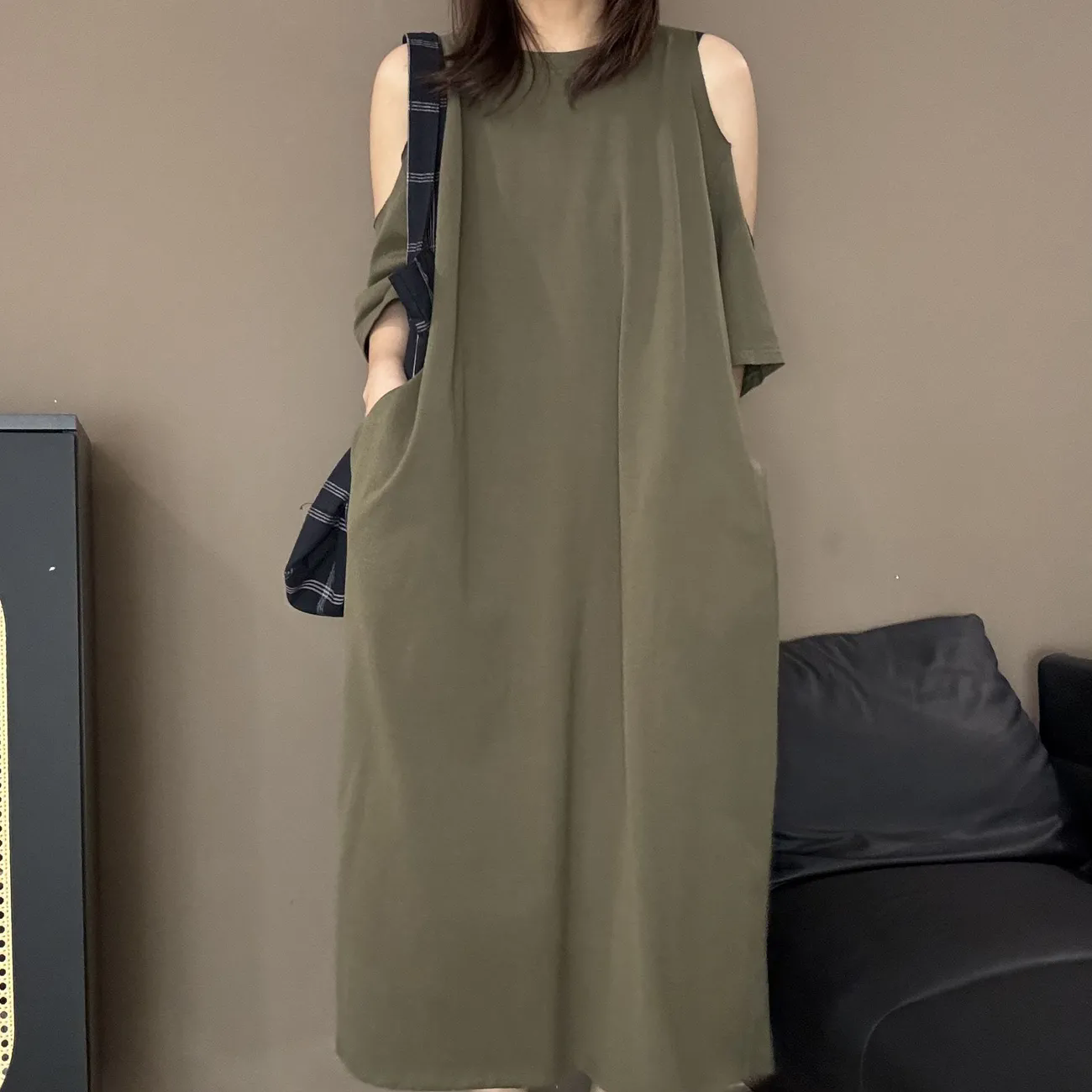 ワンショルダー ゆったり細見え Tシャツワンピース