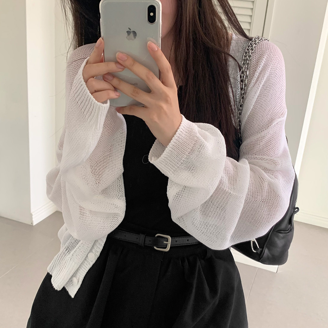 ホワイト