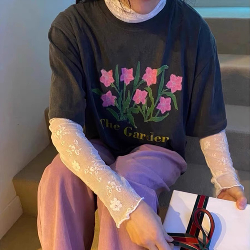 フラワープリント ゆったりデザイン 男女兼用 半袖Tシャツ