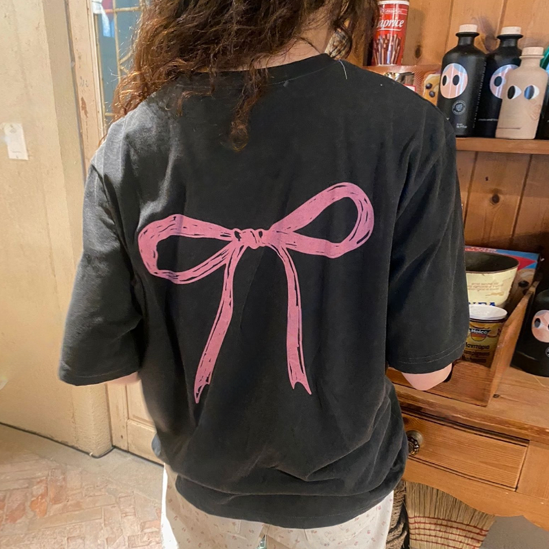バックリボンプリント 配色デザイン 男女兼用 ゆったり半袖Tシャツ