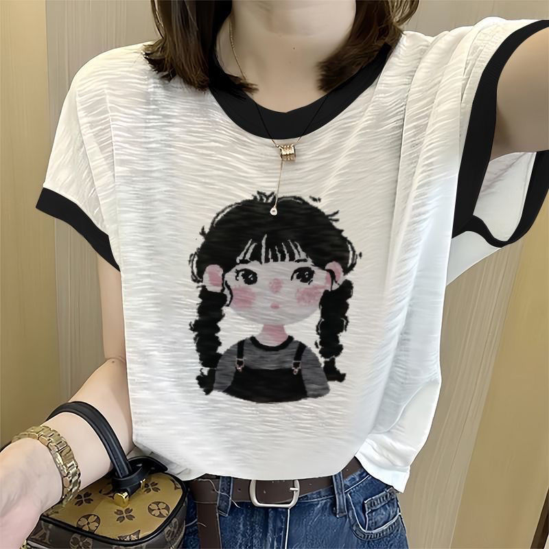 ガーリーな女の子プリントが可愛い、100％竹節綿の半袖Tシャツ