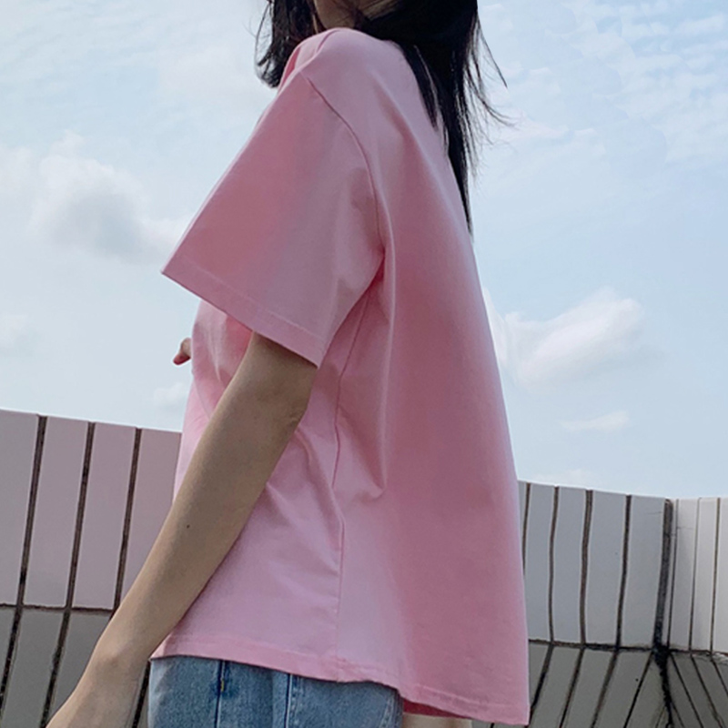ピンク
