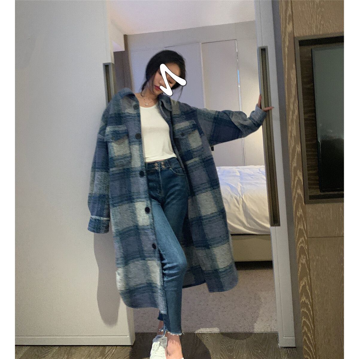ブルー
