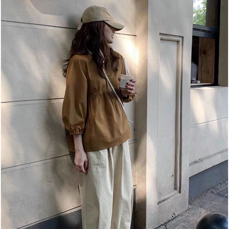 ブラウン