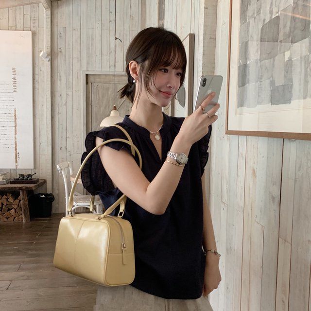 ネイビー