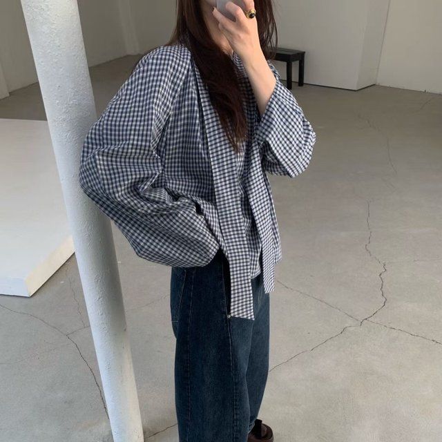 ブルー