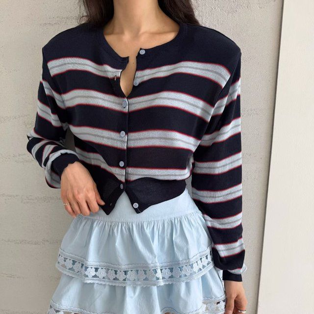 ネイビー
