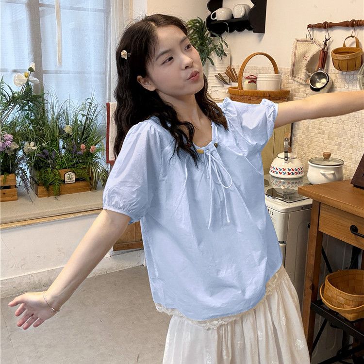 ブルー
