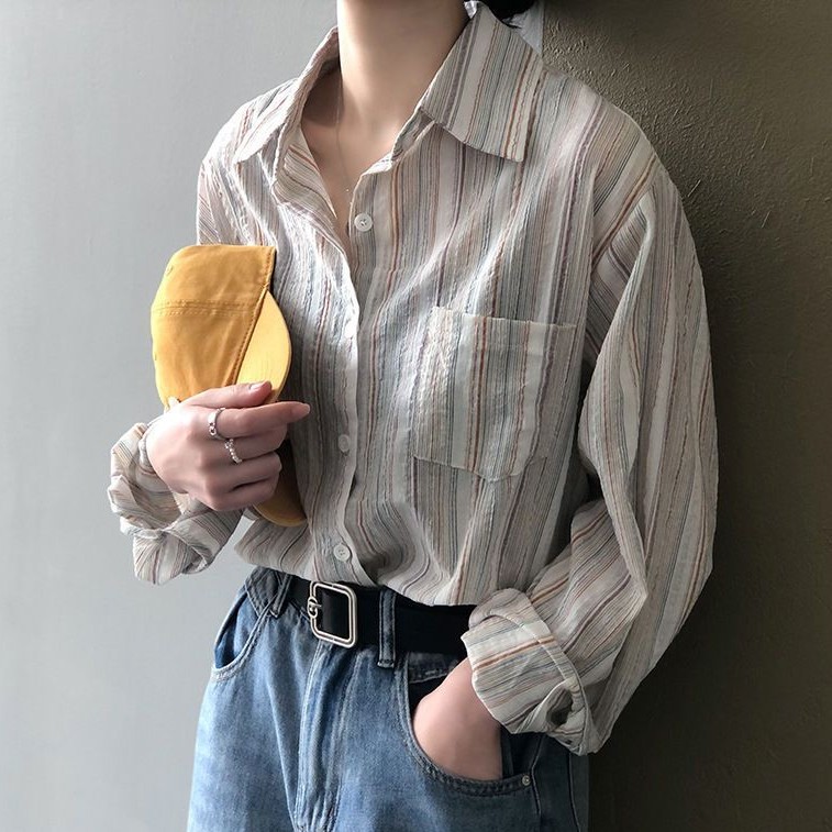 ロングスリーブ ストライプ柄 ルーズシルエット 前ボタンシャツ