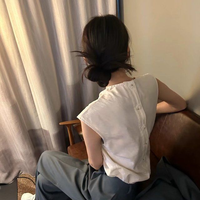 ホワイト