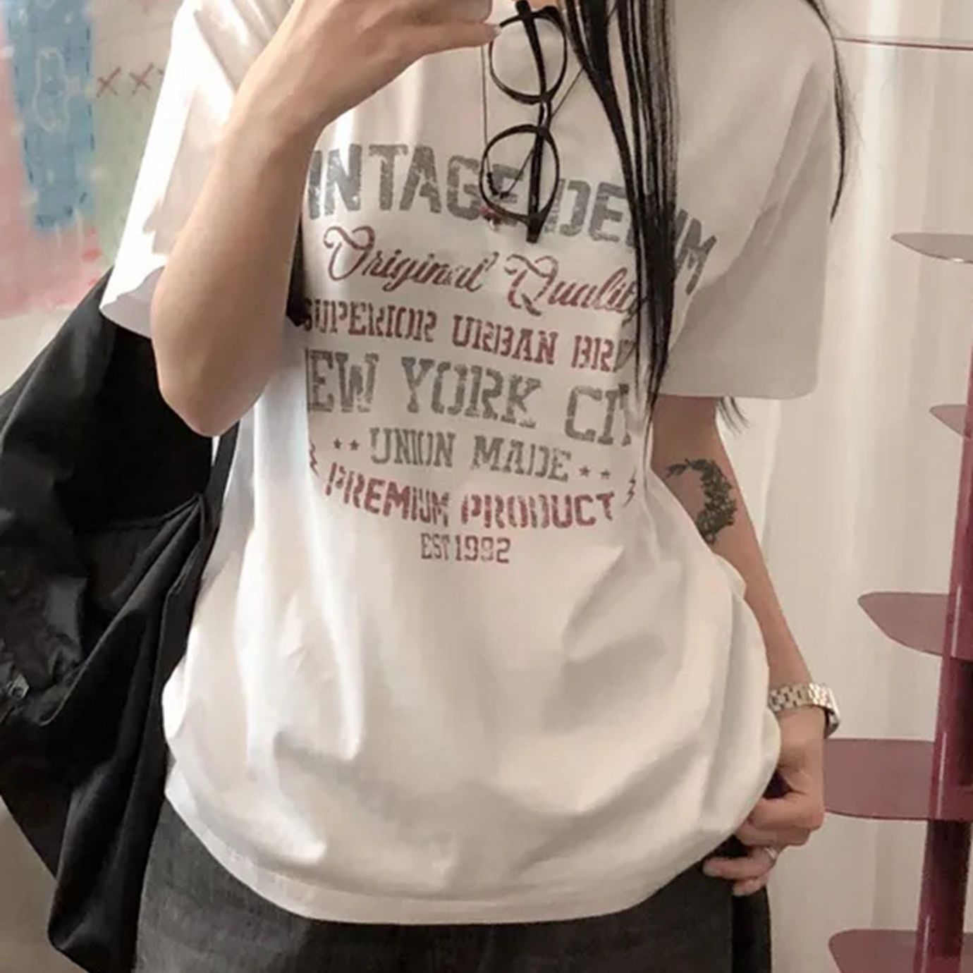 ホワイト