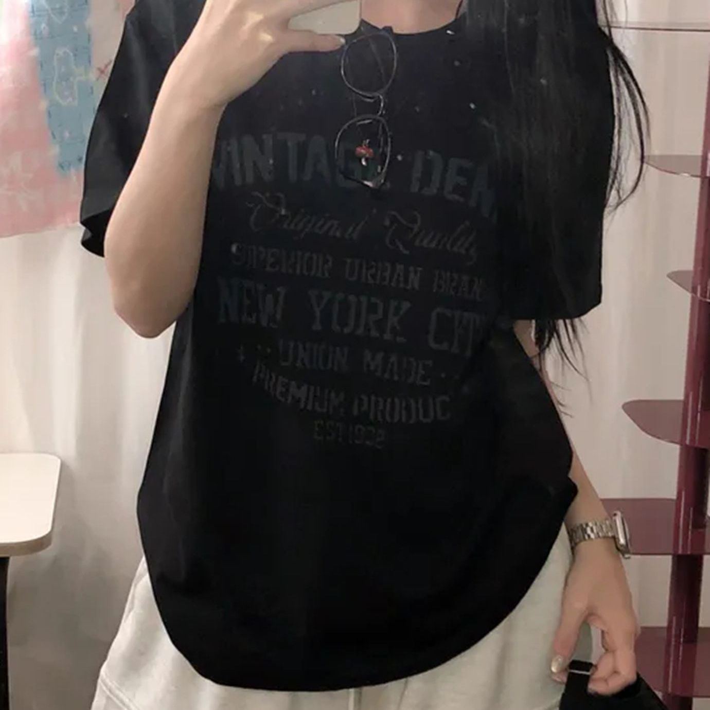 ブラック